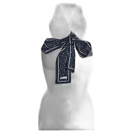 Collo Guy Laroche in ecopelliccia bianca con pois