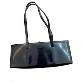 Furla Handtasche aus schwarzem Lackleder