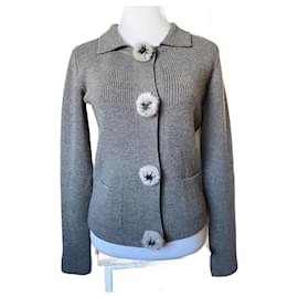 Chaleco de lana Dior gris con botones de piel de visón