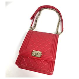 Borsa a spalla Chanel Boy Pochette in pelle rossa