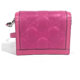 Borsa a spalla Gucci GG Matelassé in pelle trapuntata
