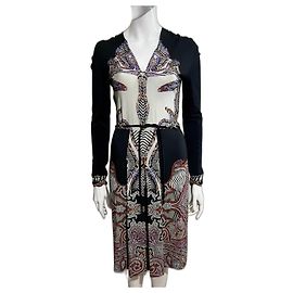Impresionante vestido ETRO con cinturón de cuero