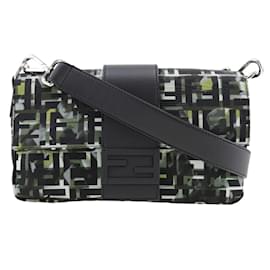 Borsa a Spalla Mamma Bucket di Fendi