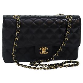CHANEL Borsa a Spalla Matelassé in Pelle Nera con Catena Dorata CC Auth 88183