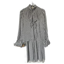 Conjunto de Saia e Camisa Christian Dior em Seda Listrado Preto Branco