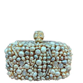 Alexander McQueen: Perlenbesetzte Totenkopf-Clutch - Alexander Mcqueen