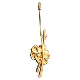 Van Cleef & Arpels Brooch Golden Metal