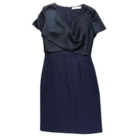 Vestido Dior de satén negro y crepé de seda azul marino