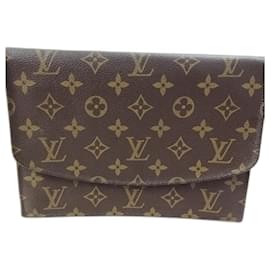 Clutch Louis Vuitton Rabat 23 Marrone in Tela