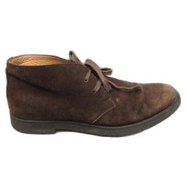 Stivaletti Gucci marrone scuro in scamosciato