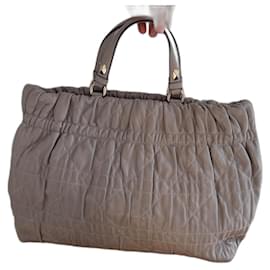 Borsa Dior Delices in pelle di agnello grigia