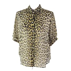 Camisa de seda Dior con bordado de abeja y estampado de leopardo