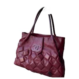 Chanel Sloane Square Handtasche aus rotem Leder