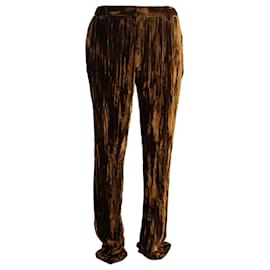 Pantalones rectos ajustados de terciopelo marrón Saint Laurent