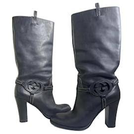 Stivali in pelle nera Gucci