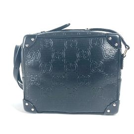 Borsa a spalla in pelle goffrata GG di Gucci