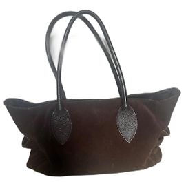 Furla Handtasche aus braunem Wildleder mit Ledergriffen