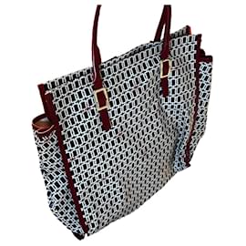 Borsa a mano Roger Vivier in pelle bianca