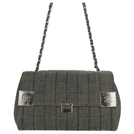 Borsa a spalla in denim blu navy Chanel
