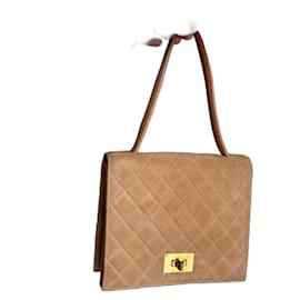 Chanel Mademoiselle Borsa a mano in suede beige trapuntata