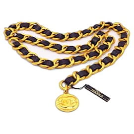Chanel 1993 Seltene Extra Chunky Hammered Double Draped Chain und Medaillon Halskette Gürtel mit 24K vergoldeten Beschlägen.