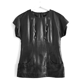 Chanel Otoño 2008 Top Ajustado con Detalle de Botón de Cuero