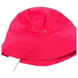 Gucci Hut aus Nylon Fuchsia