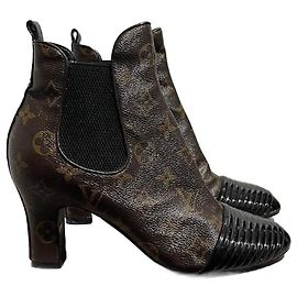 Stivali alla caviglia LOUIS VUITTON T.EU 37.5 Tessuto