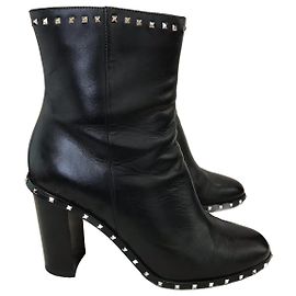 Botas de tobillo VALENTINO GARAVANI T.EU 38.5 Cuero