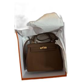 Borsa Hermès Kelly 25 in pelle Togo nocciola