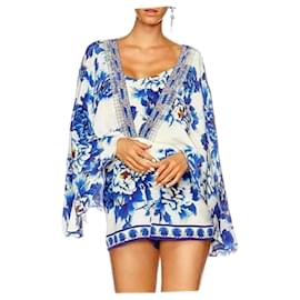Mono Camilla Ring Of Roses con capa talla S