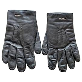 Prada Handschuhe aus schwarzem Lammleder