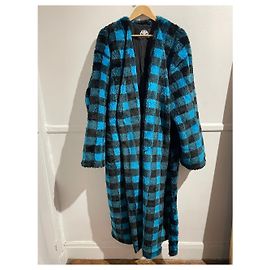 Abrigos BALENCIAGA T.International XXL de piel sintética
