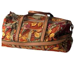 Borsa da viaggio Loewe in pelliccia verde giallo marrone