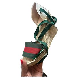 Mule con zeppa Gucci scamoso marrone chiaro