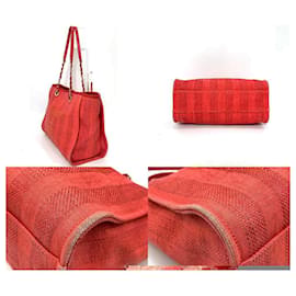 Borsa tote media Chanel Deauville rossa