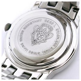 Reloj de cuarzo de acero inoxidable Gucci 5500L