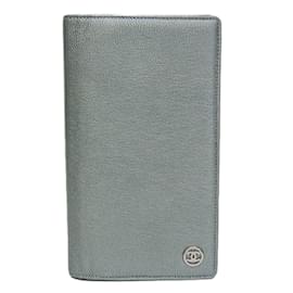Cartera larga de cuero para mujeres Chanel Coco Button