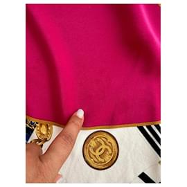 Estola Chanel de seda rosa