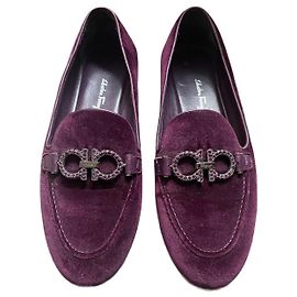 Salvatore Ferragamo Ballerinas aus Samt Dunkelviolett