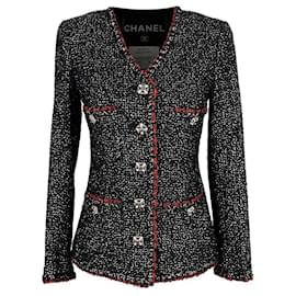 Chanel Nouveau Blazer en Tweed Noir avec Boutons Légendaires en Bijoux