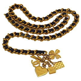 Chanel Vintage 1990er Chunky Matelassé Texturiertes Doppel-Drapiertes und Icons Halskette Gürtel