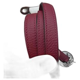 Hermès Schultergurt für Hermès Kelly Tasche aus rotem Leder, neu, nie benutzt.