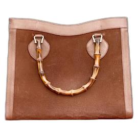 Borsa Gucci Princess Diana Pelle Scamosciata Marrone