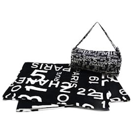 Ensemble de grande couverture et sac Chanel by Sea