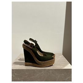 CHRISTIAN LOUBOUTIN Sandálias T.EU 38 Tecido
