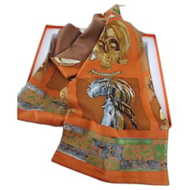 Hermès Sciarpa in twill di seta e angora, 'Persona'.