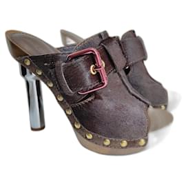 Sandali Louis Vuitton con Zeppa in Pelle Marrone