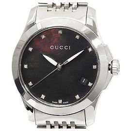 Gucci G-Timeless Uhr aus schwarzem Perlmutt YA126505
