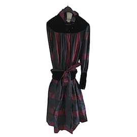 Vestido largo Balenciaga de terciopelo y tafetán negro y rojo oscuro